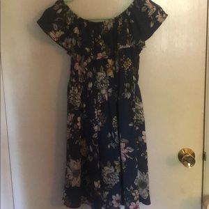Off the shoulder dress size small